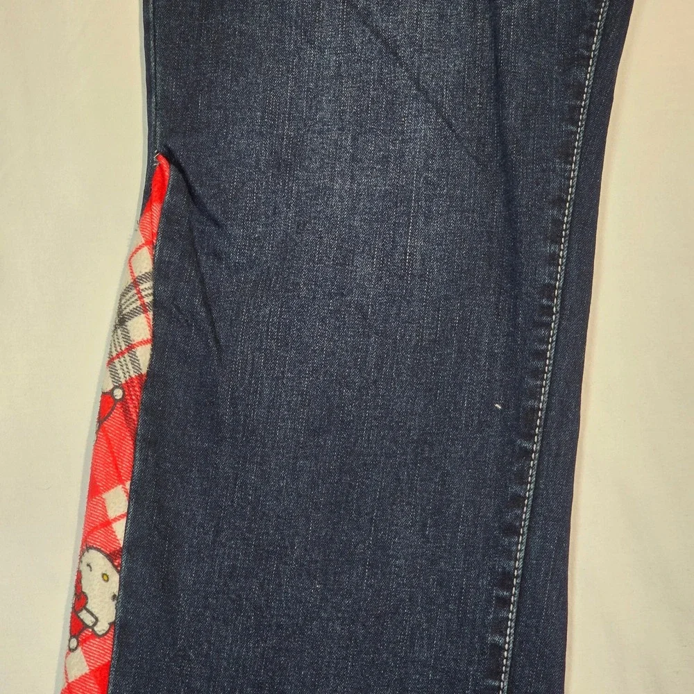 True Religion Rocco Custom Hello Kitty Flare Jeans Mens 32 Dark Wash Skinny Bell
